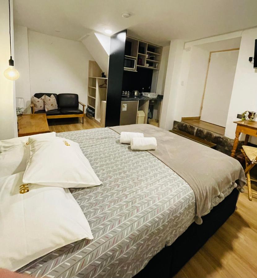 Blacky Hostel And Apartments (Adults Only) Cuzco Eksteriør bilde