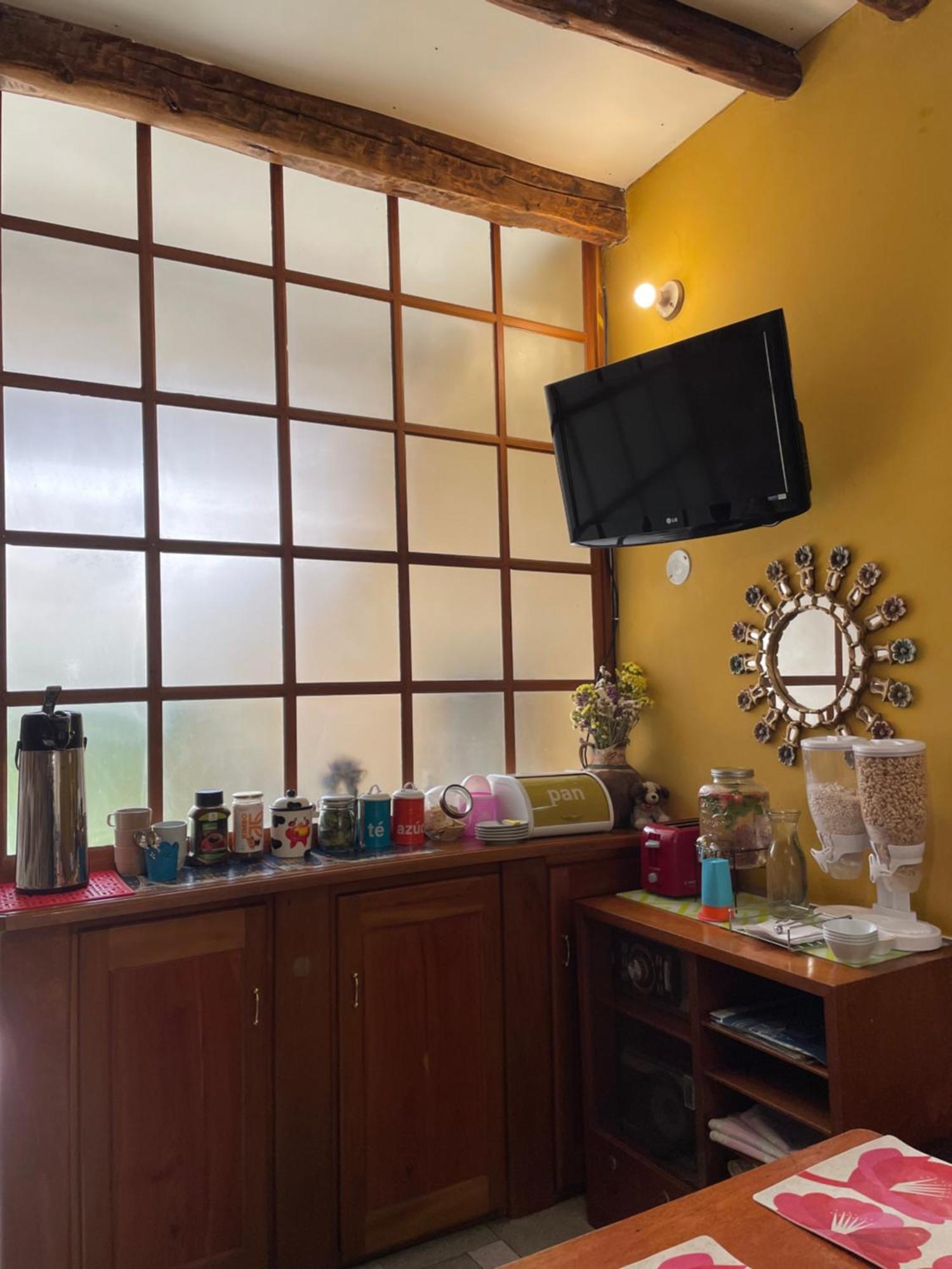 Blacky Hostel And Apartments (Adults Only) Cuzco Eksteriør bilde